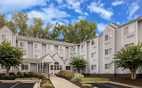 Microtel Inn & Suites by Wyndham Atlanta Buckhead Area